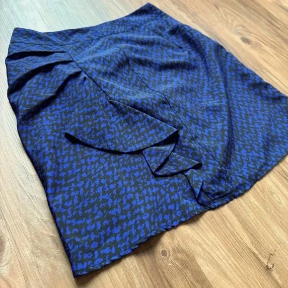 Miniskirt with ruffle detail from Jacob - Picture 2 of 4